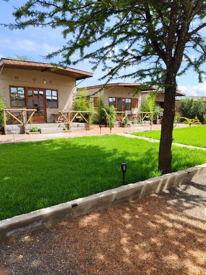 Emirishoi Cottages And Garden Bistro Narok Exterior photo